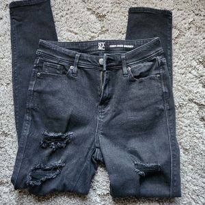 New York & Co. High Rise Skinny  Ripped Jeans Size 4P*